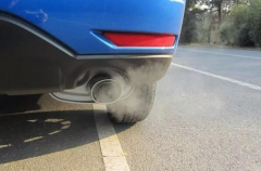 从尾气颜色与气味，看懂汽车的健康密码